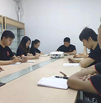 正凌陽(yáng)光連接器廠家員工風(fēng)采